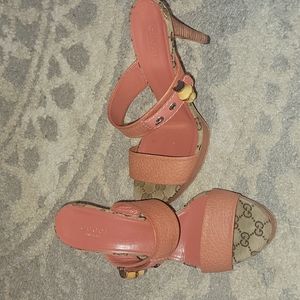 Gucci sandles